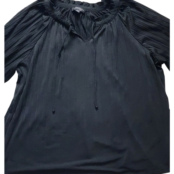 Investments Black Pleated Balloon Sleeve Blouse Top Size L Adjustable Neckline - Picture 1 of 8